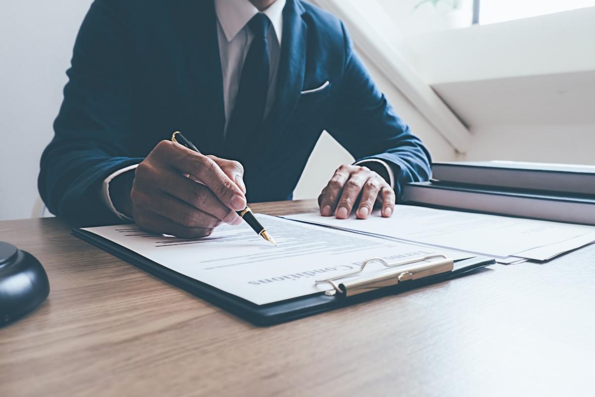 İzmir Ataşehir Avukat 1 İzmir Ataşehir Avukat İzmir Ataşehir Avukat