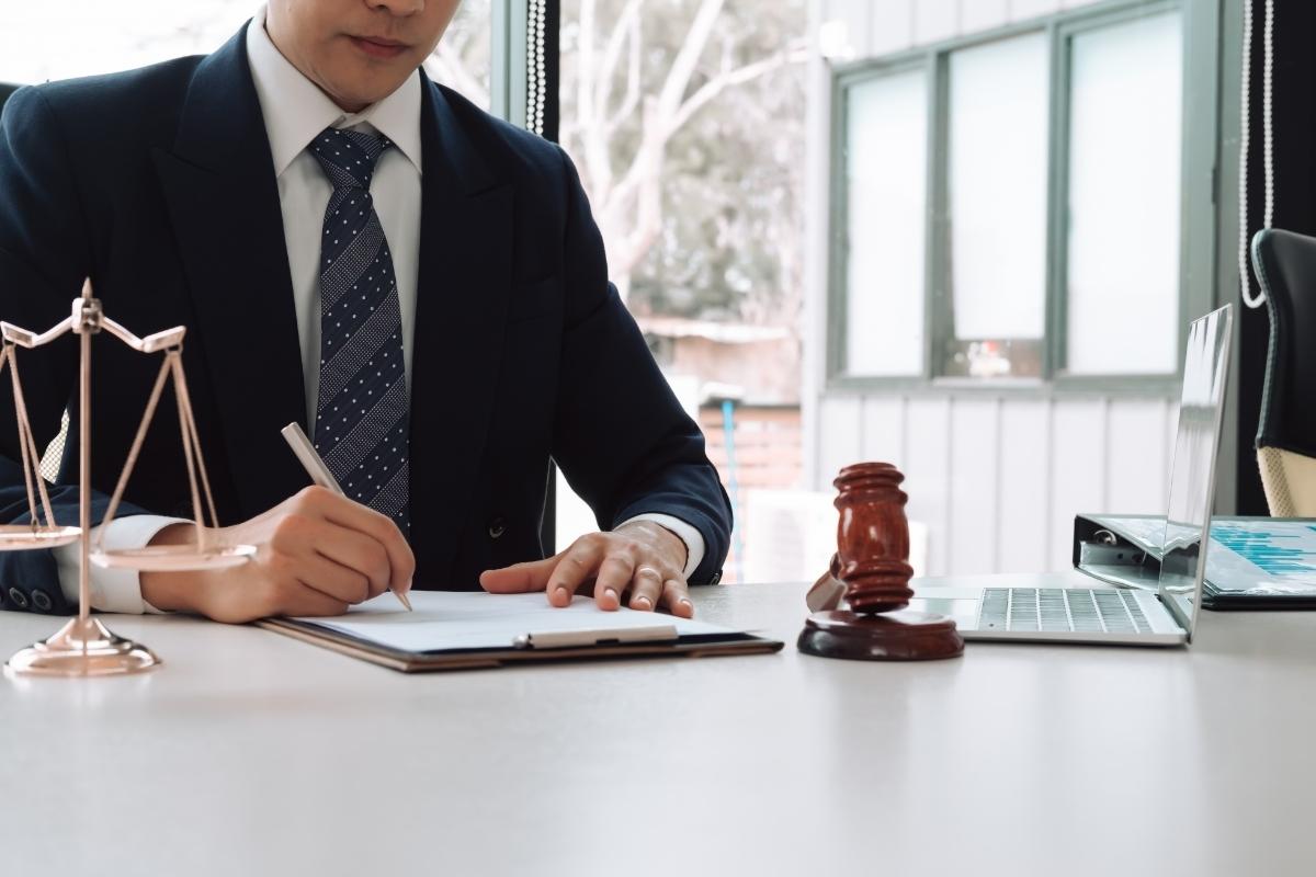 Karşıyaka Boşanma Davası Avukatı 1 Karşıyaka Boşanma Davası Avukatı Karşıyaka Boşanma Davası Avukatı