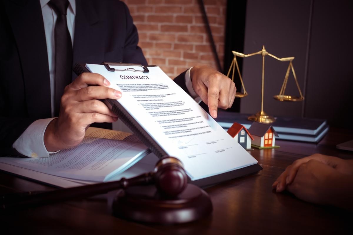 Ticaret ve Sözleşmeler Hukuku 2 Ticaret ve Sözleşmeler Hukuku Ticaret ve Sözleşmeler Hukuku